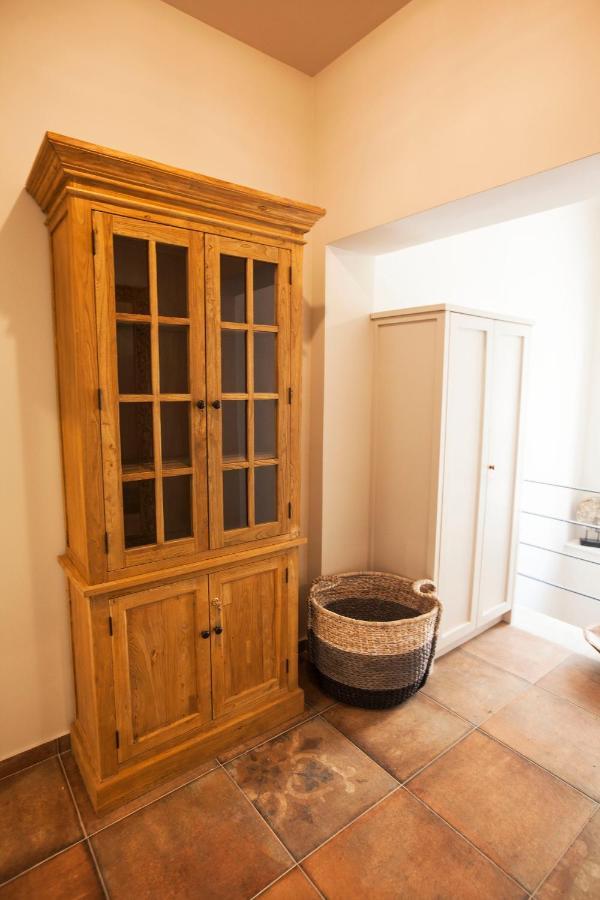 Bentzi Boutique Apartment 4 Ateny Zewnętrze zdjęcie